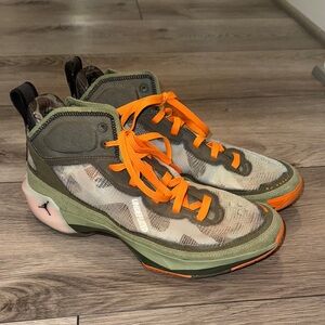 Undefeated x Air Jordan